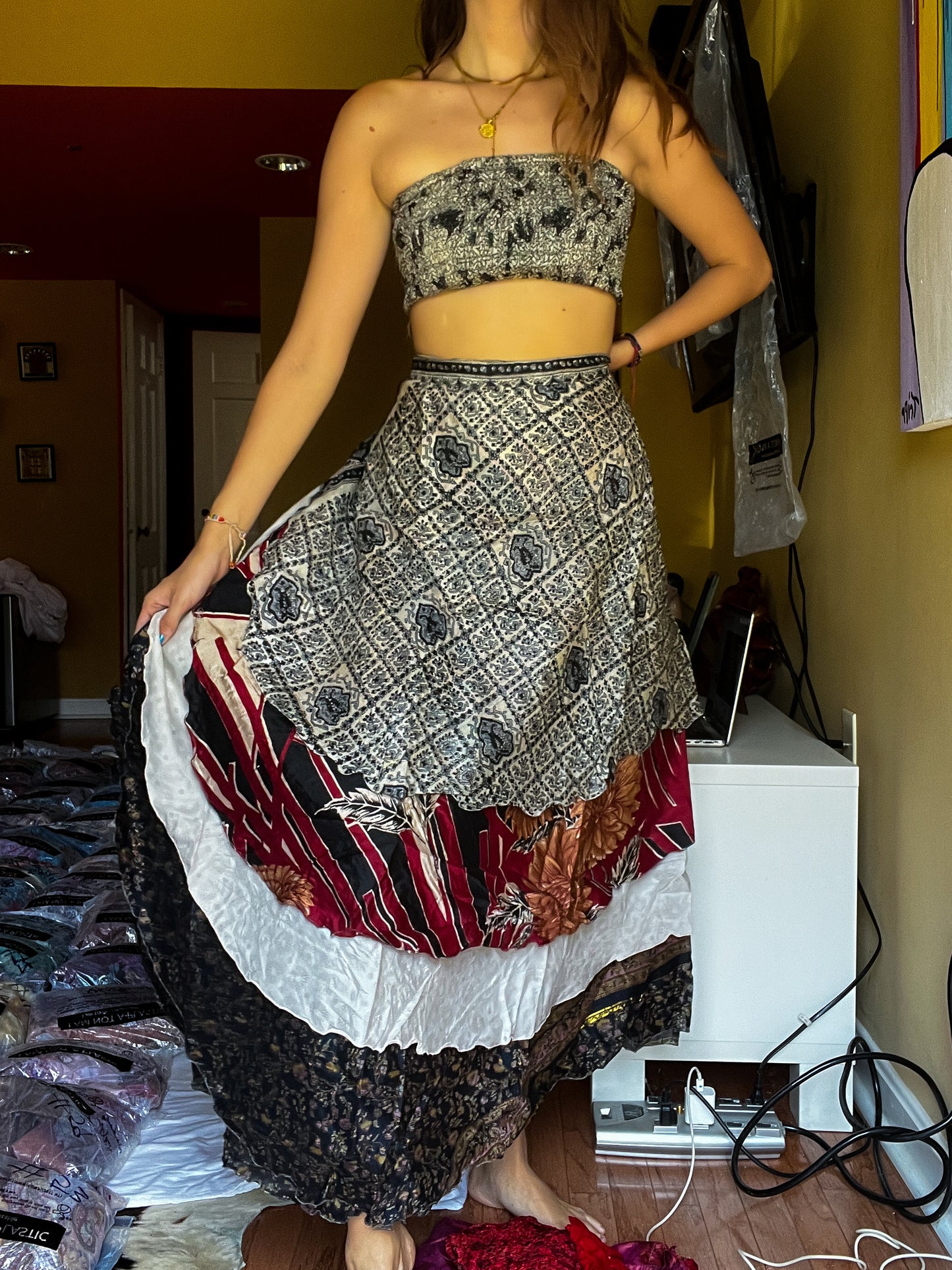 sari wrap skirt #165- Black, red