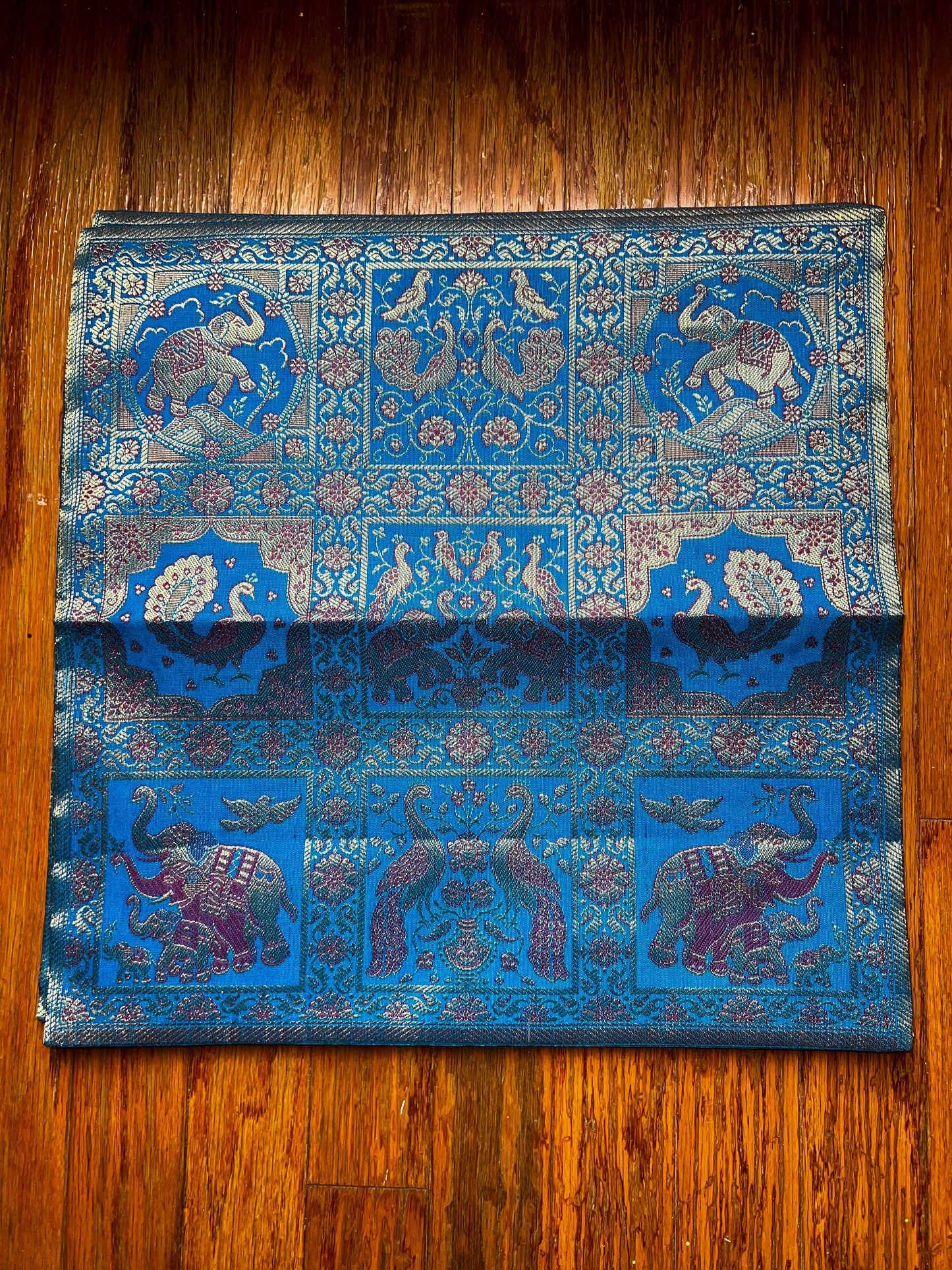 Beautiful Pillow - Blue Animals x2