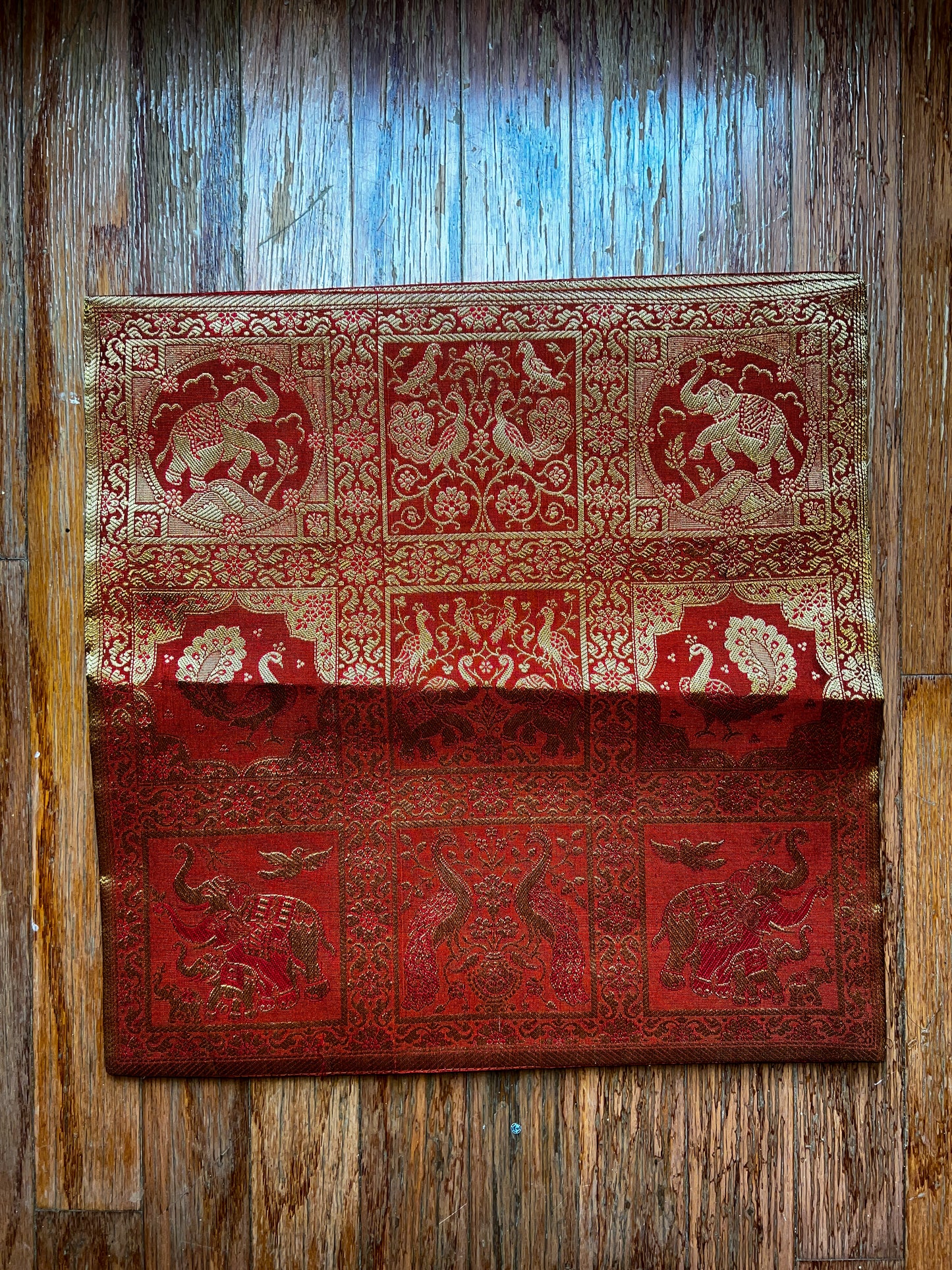 Beautiful Pillow - Orange Animals x2
