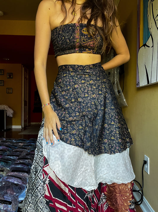 sari wrap skirt #130- black, white, red